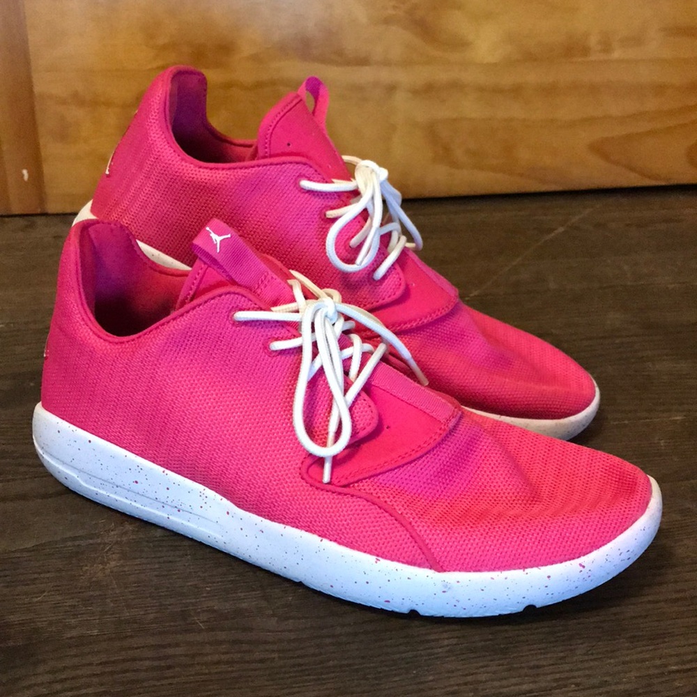 Pink Jordan Eclipse !